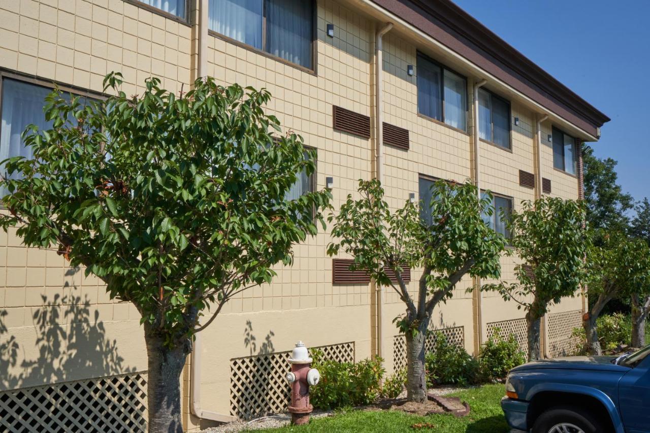 Riverview Inn & Suites Somerset Exterior foto